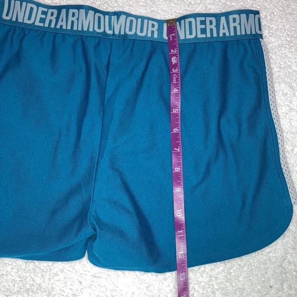 Underarmour loose fit heatgear mesh side shorts medium - Picture 4 of 7